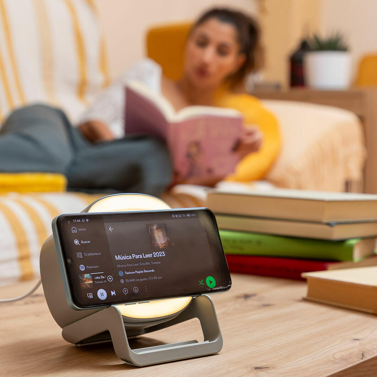 Altavoz + Carga Inalámbrica